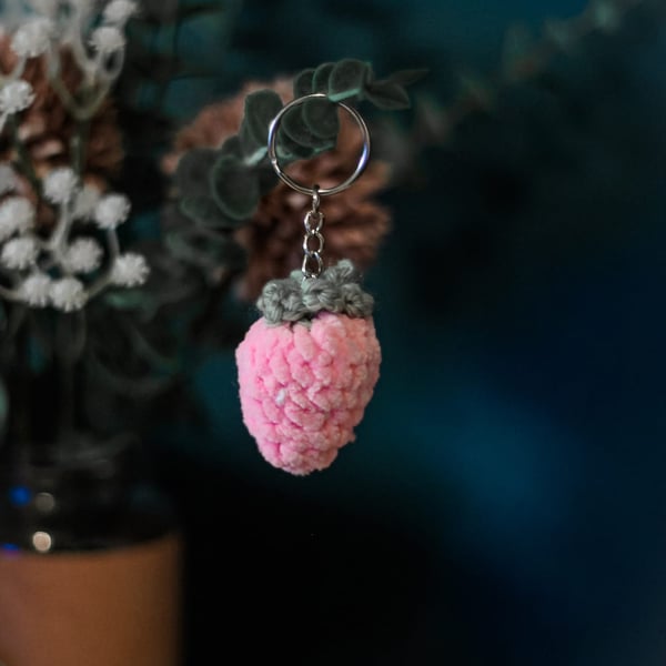 Handmade Crochet Strawberry Keychain, Cute Fruit Bag Charm, Gift