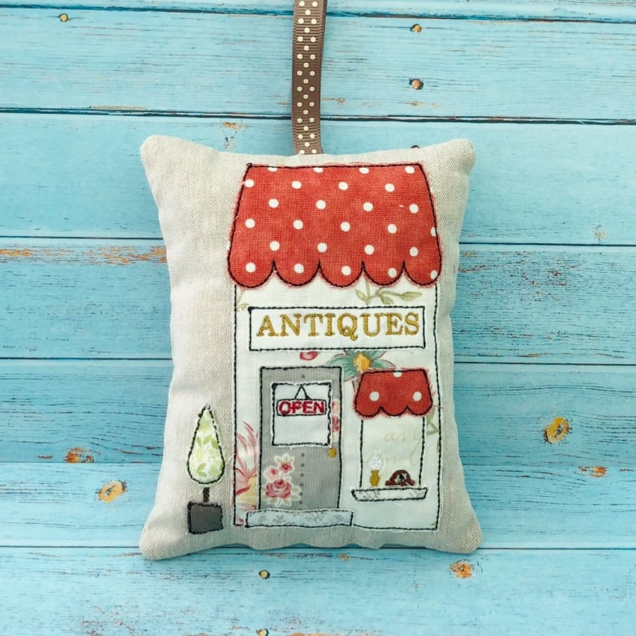 Antique Shop Linen Lavender Bags