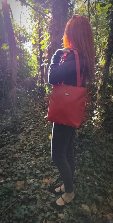 Kaczka Szwaczka handmade red shoulder bag tote bag faux leather 