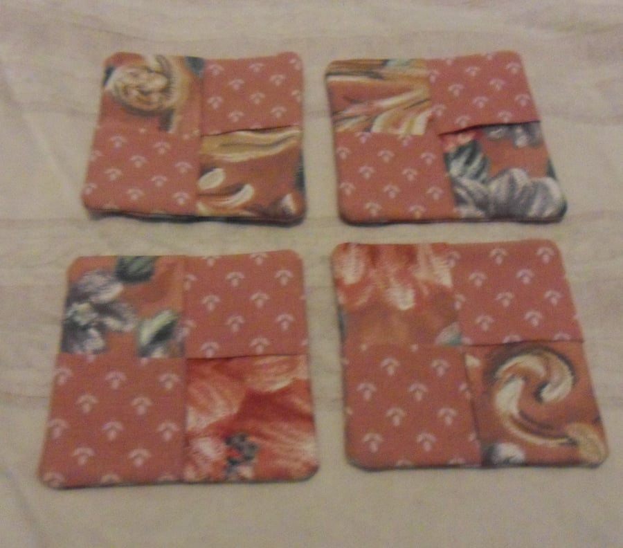 Homemade Patchwork coasters. Set of 4 Pink design. (7)