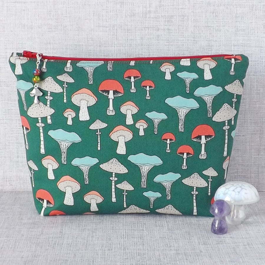 Large zipped pouch, project bag, cosmetic bag, mushrooms