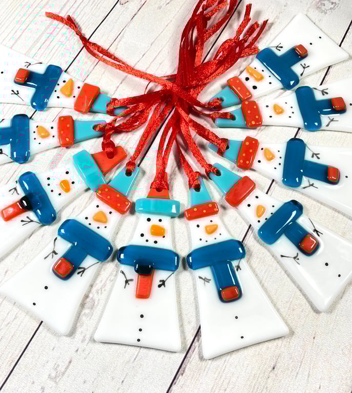 Fused glass red and blue snowmen 