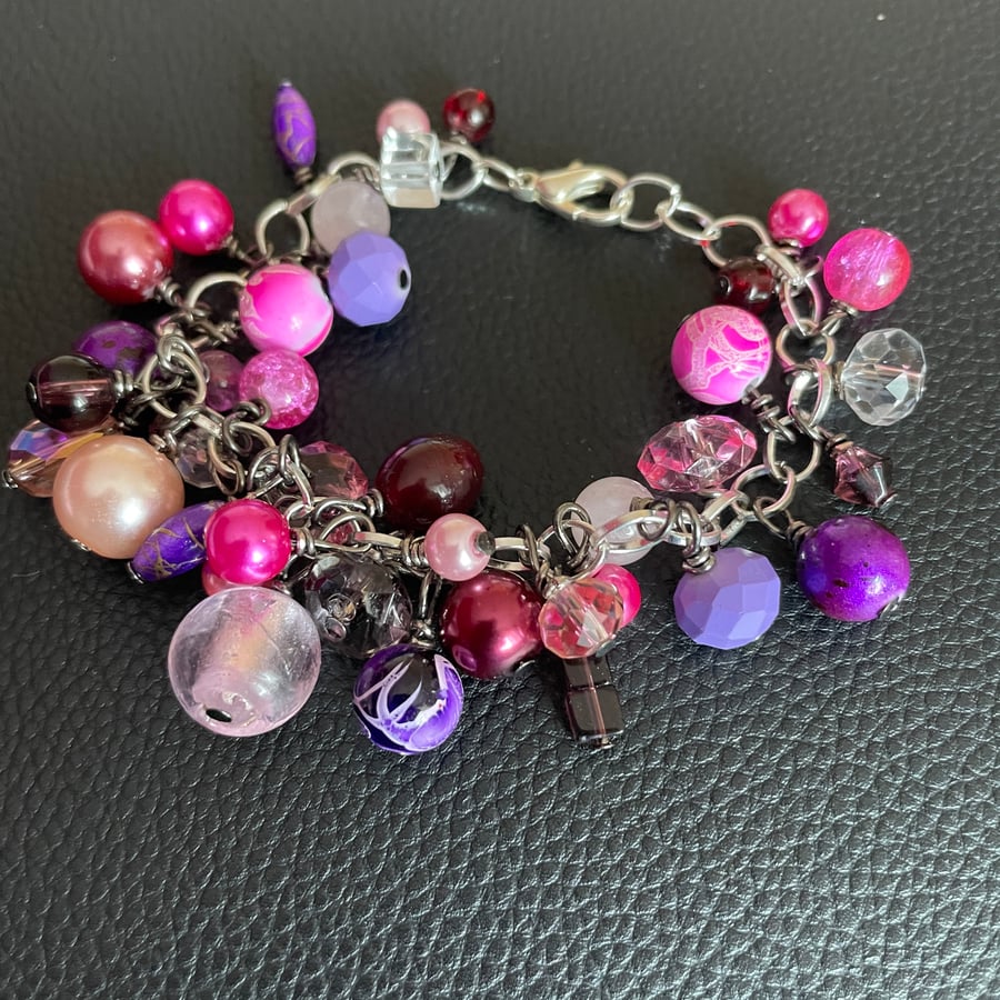 Pink and Purple Dangle Bead Bracelet