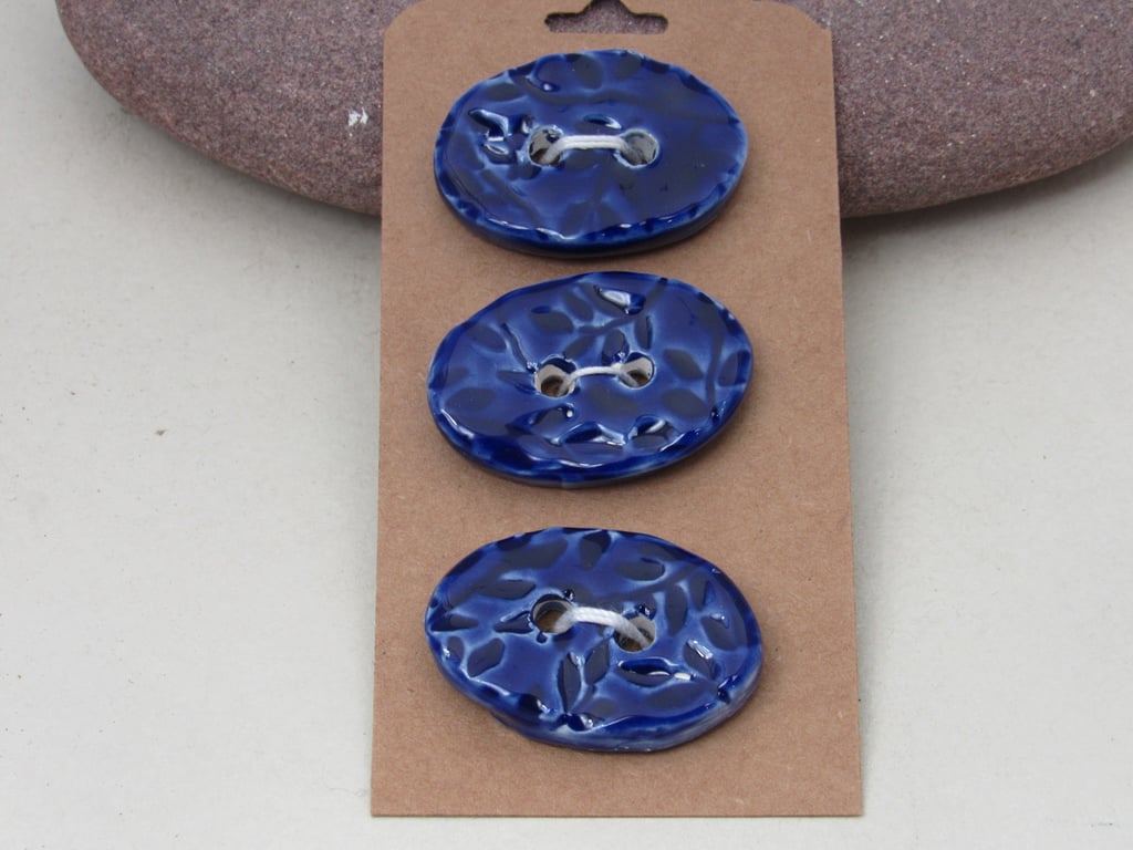 3 Medium Oval Cobalt Blue Leaf Sprig Pattern Ceramic Buttons