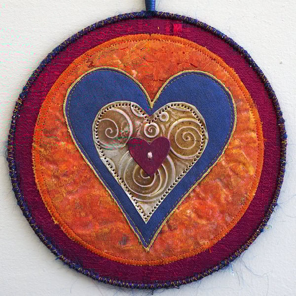 LHM213 - Loveheart Fabric Mandala - 15cm diameter - Orange-Blue-Magenta