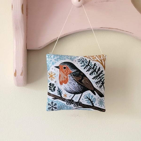 Robin Print Scented Hanging Christmas Decoration
