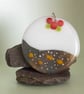 Christmas Pudding Tree Decoration in Fused Glass - 6042 - 6045 - Image 4