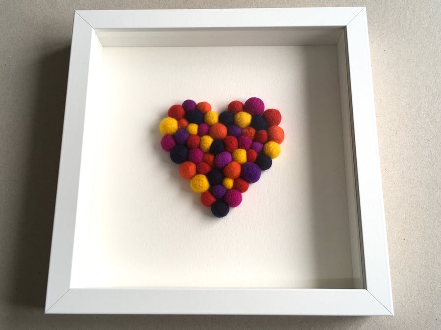 Needlefelted heart picture