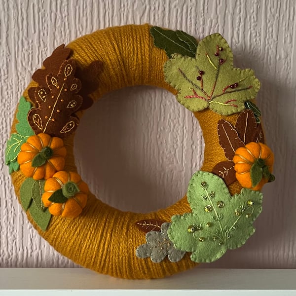 Wreath - Pumpkins and Leaves