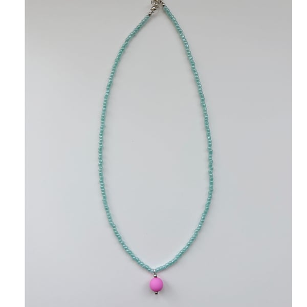 Summer Fun Light Pastel Green Seed Bead Necklace With Pastel Pink Bead