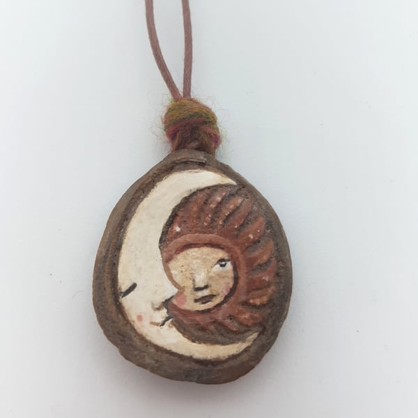 Avocado stone necklace