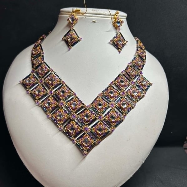 Akasha handmade seed bead necklace with Swarovski Crystals 