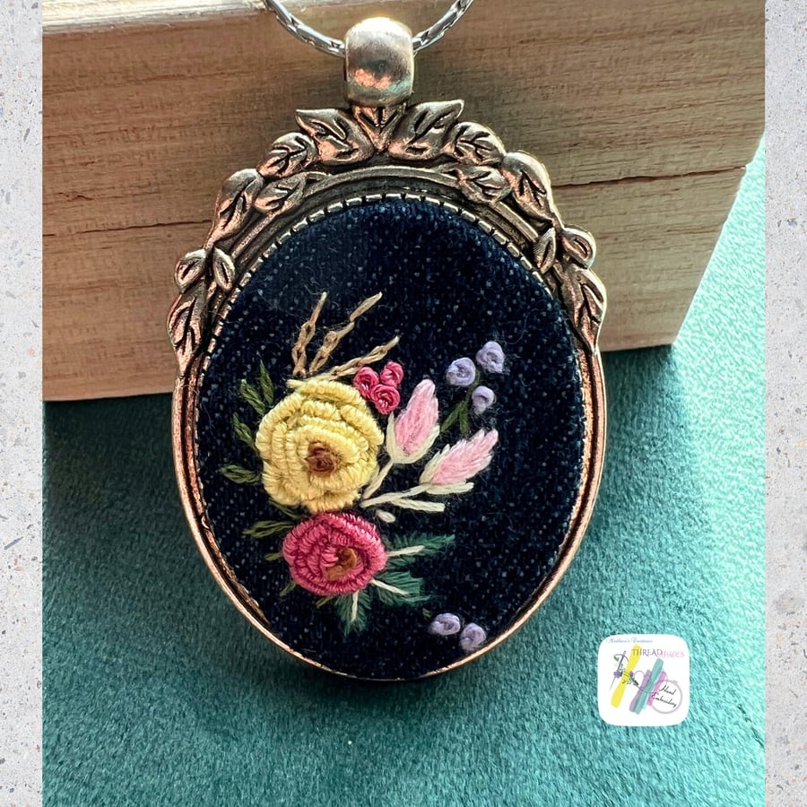 Hand embroidery necklace, floral necklace, gift for her, handmade gift, vintage 