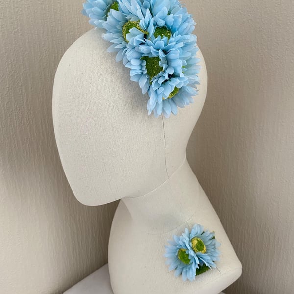 Vintage Inspired Daisy Teardrop Fascinator Hair Flowers with Clothes Pin