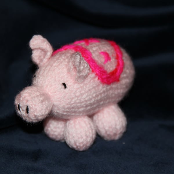 Heart and Kisses Piggy