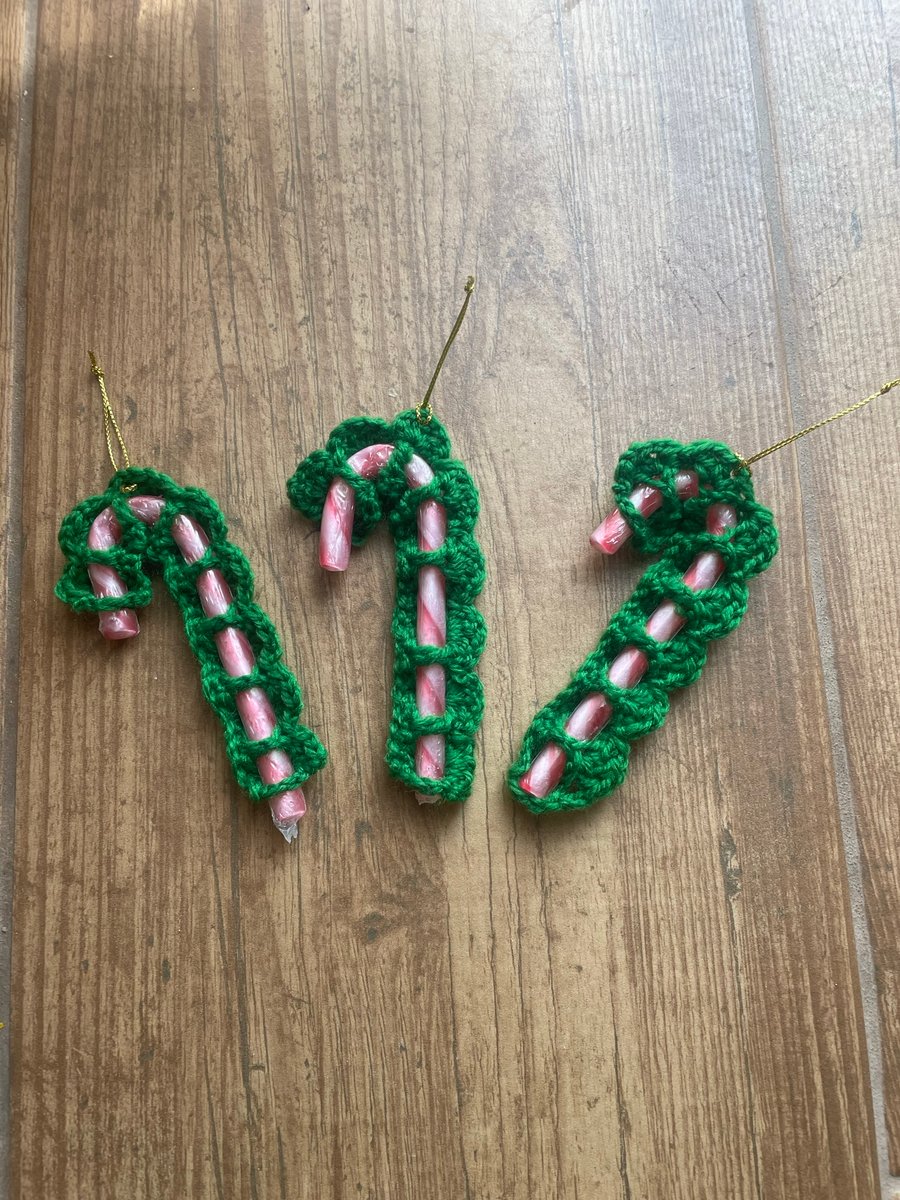 Set of 3 Old Fashion Crochet Christmas Candy Cane Holder-Green