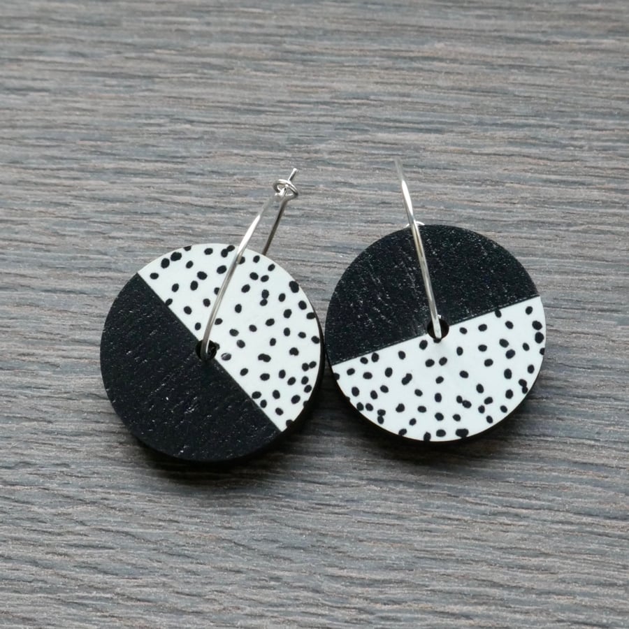 Abstract black and white polkadot hoop earrings - dangle spinning charms