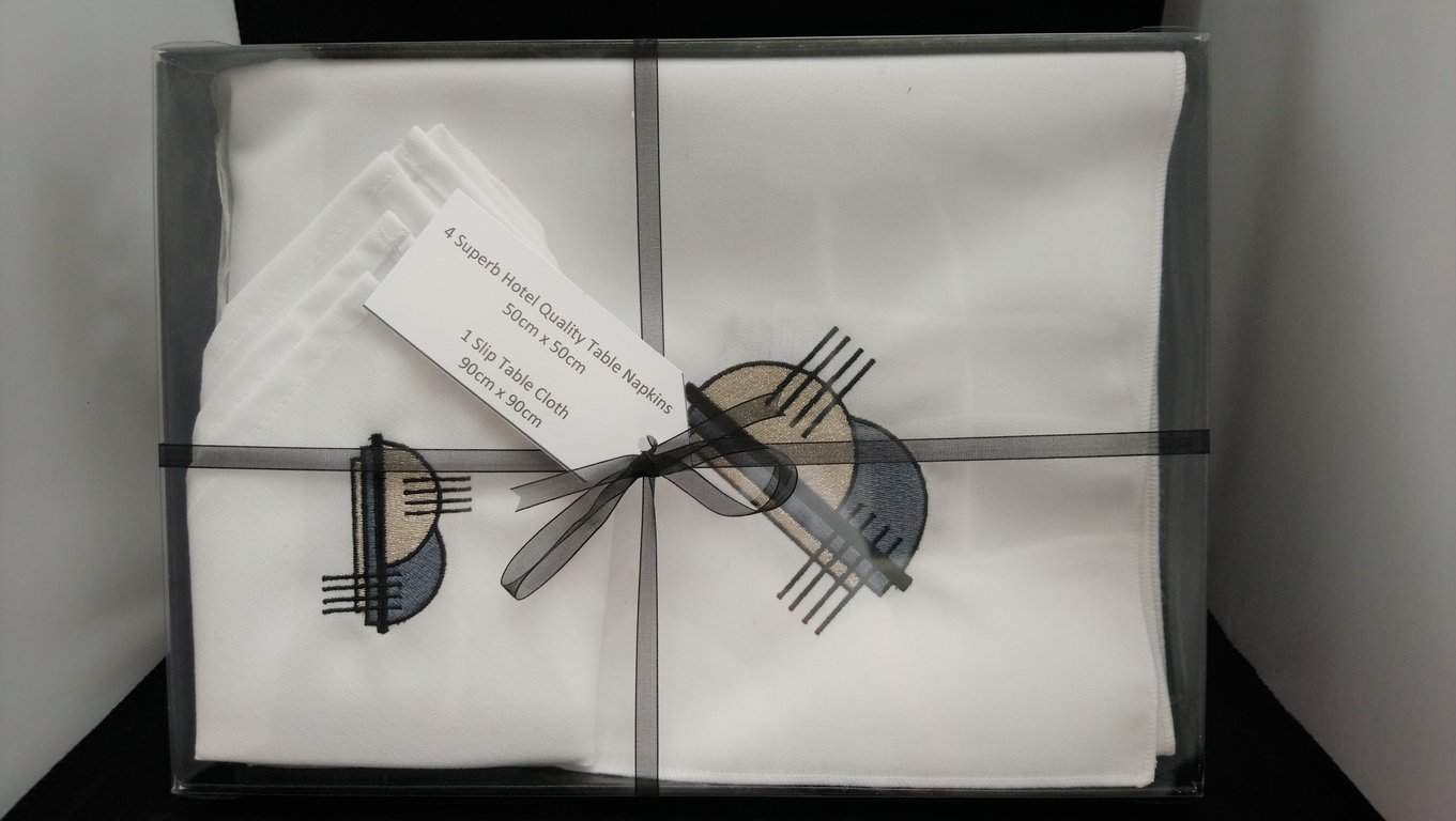  Art Deco Design Embroidered Napkins Set of 4 and 1 Table Slip Cloth, Boxed