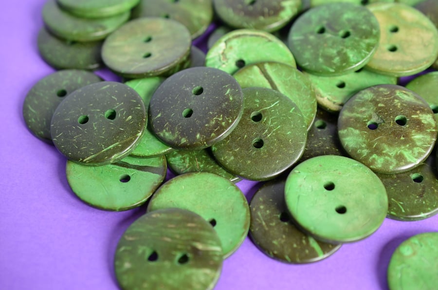 Large Bright and Bold Green Coconut Shell Buttons 3pk 30mm
