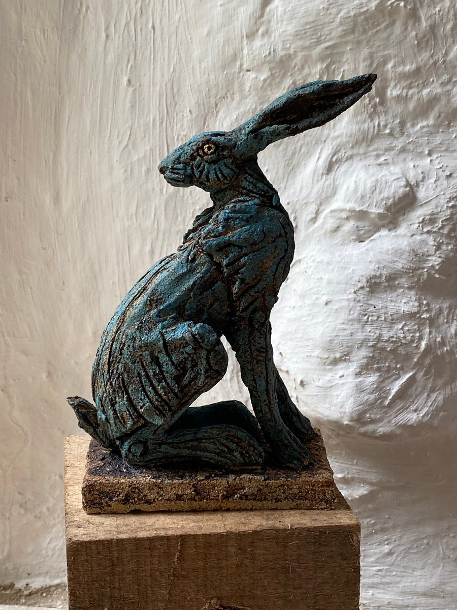Blue hare sculpture in ceramic by Paul Szeiler