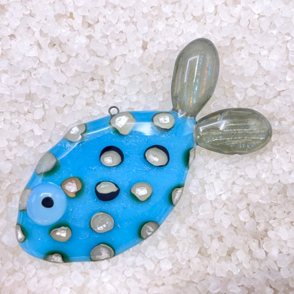 Spotty Fused Glass Fish Decoration