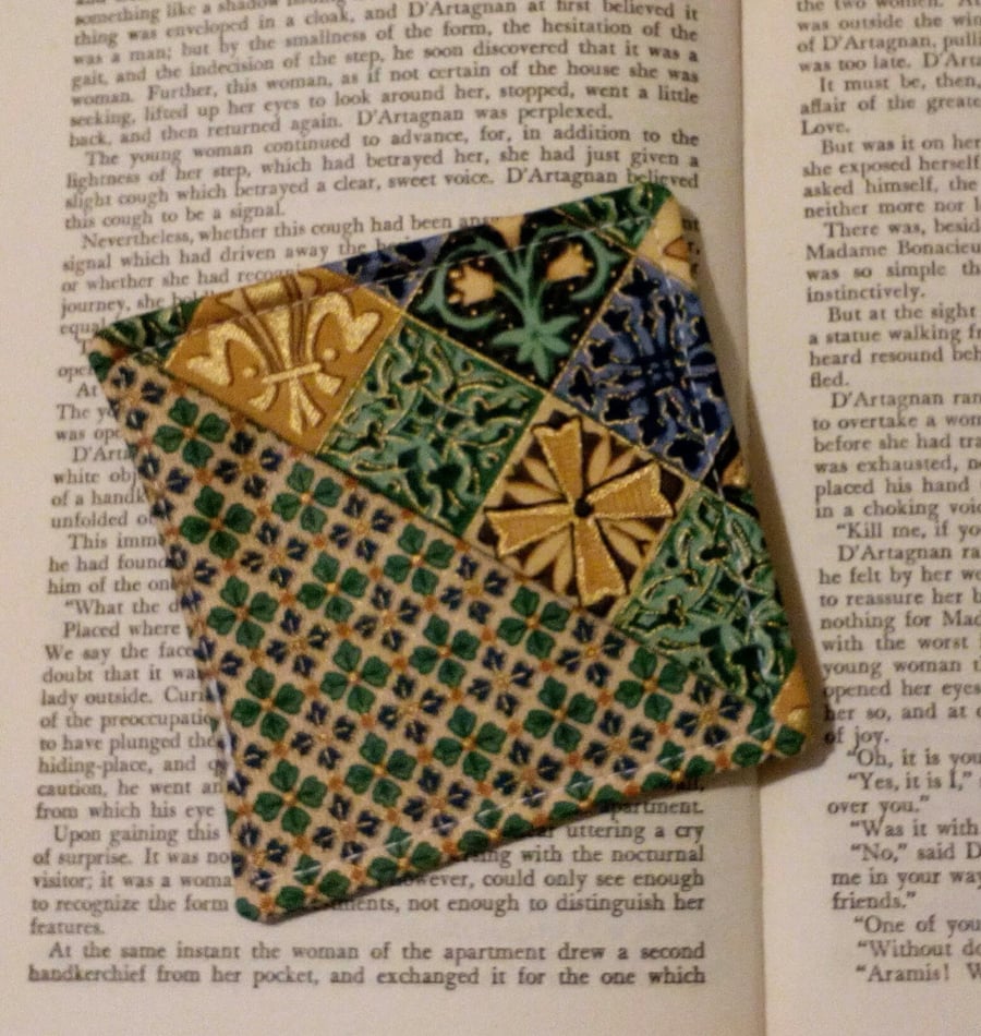 Corner bookmark, green, bookmark, pocket money gift, teacher, book lover