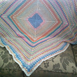 Vintage Style Granny Square Blanket