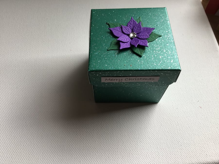 Set of 6 gift boxes. Christmas gift box. Poinsettia. Christmas. CC591