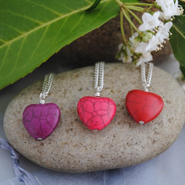 Heart pendant necklace purple, pink & red