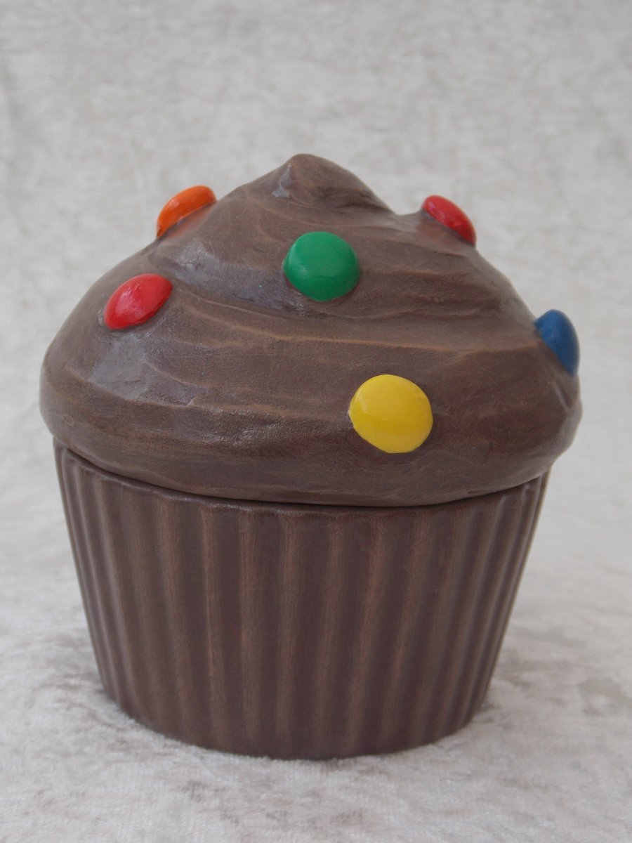 Ceramic Hand Painted Chocolate Muffin Cup Cake Sweets Jewellery Trinket Box.