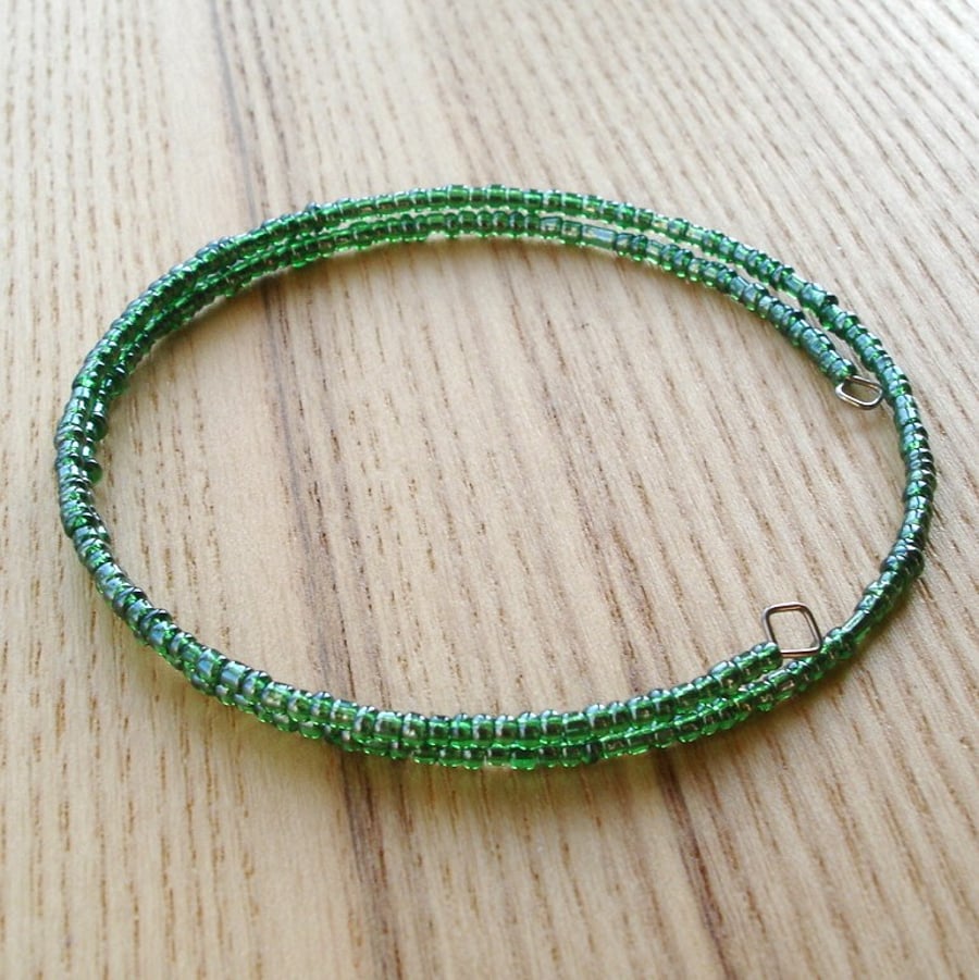 Vivid Green Glass Seed Bead Spiral Bracelet