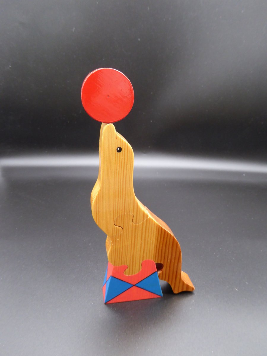 Wooden Sealion Puzzle (on stand)