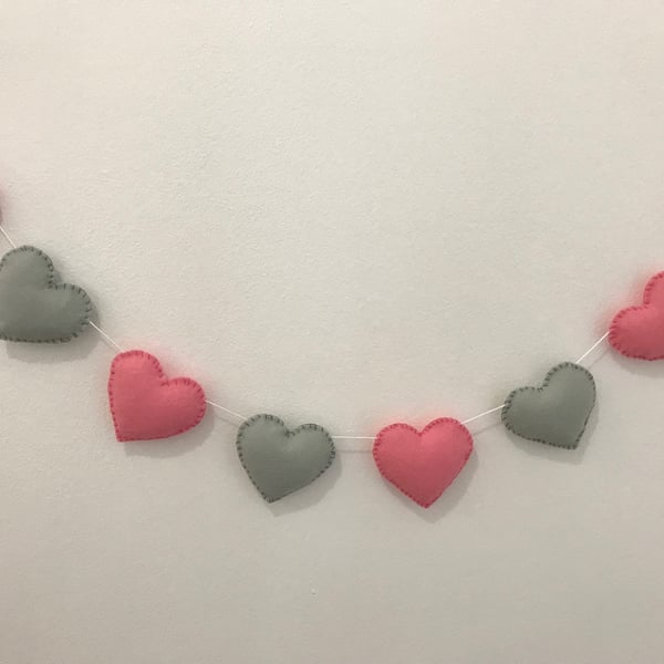 valentines felt garland, hearts felt garland, baby nursery garland, baby felt ga