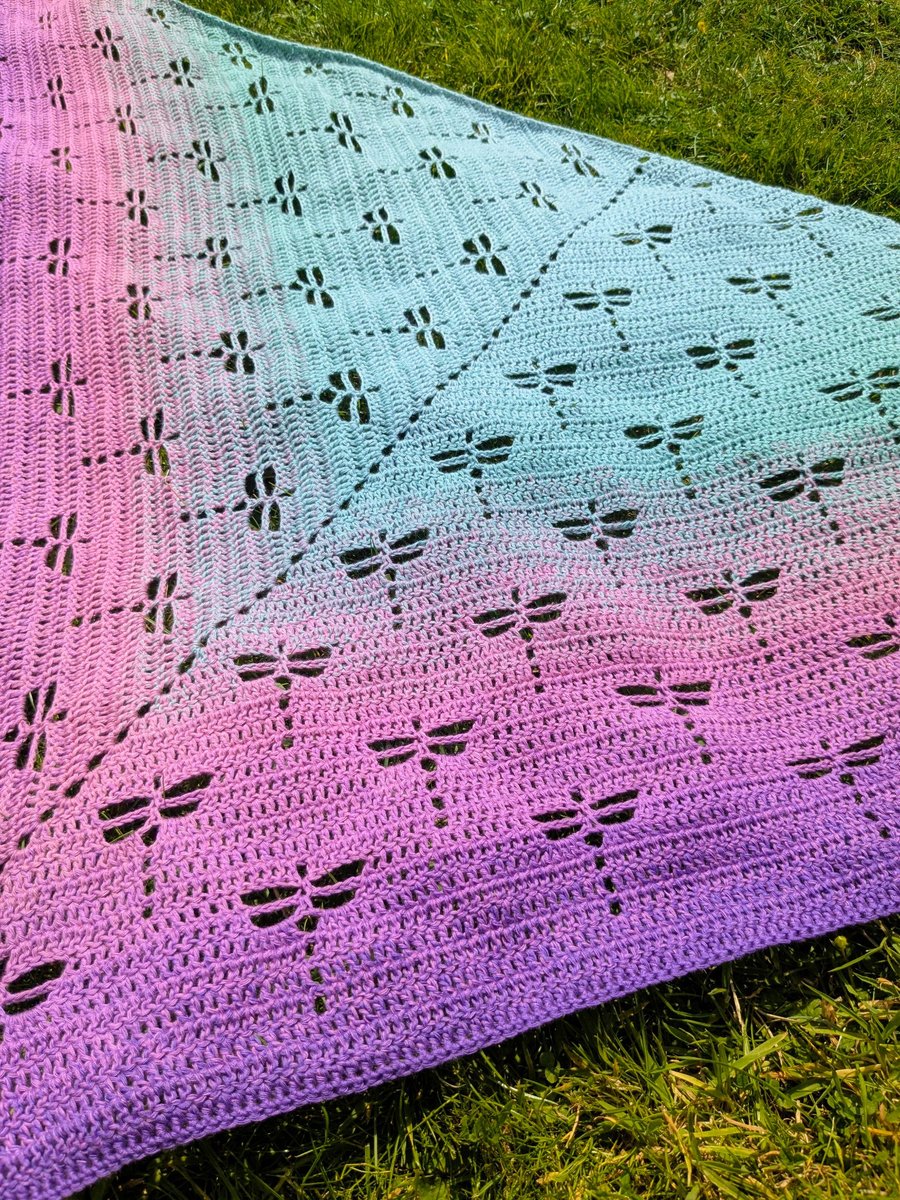 Dragonfly crochet shawl