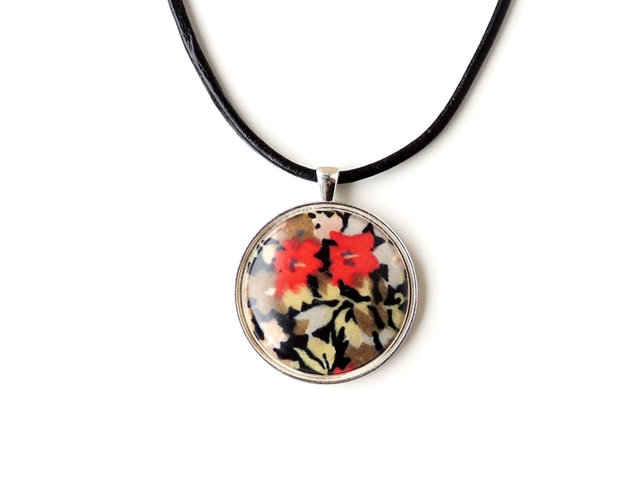 Black & Red  Flower Necklace - SALE (1940)