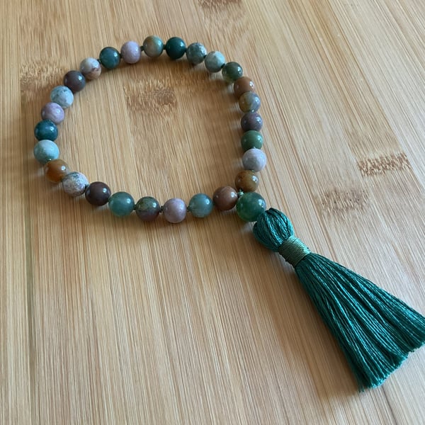 Pocket Mala hand knotted 27 bead mantra anxiety worry relief personal size Agate