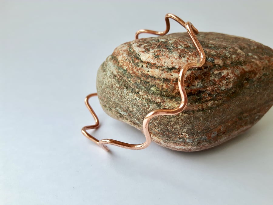 Ocean Wave Bangle of Hammered Copper Wire