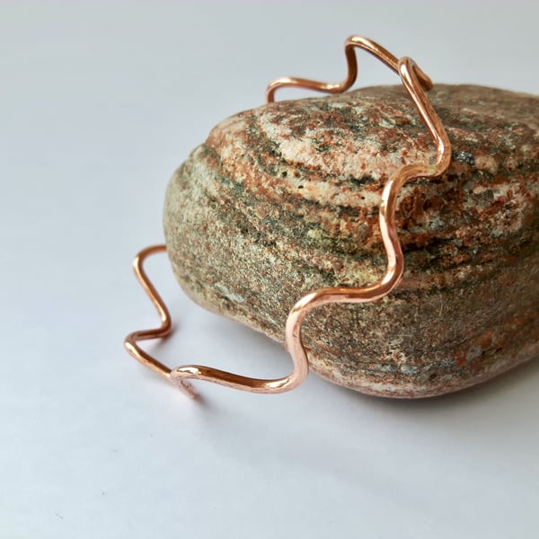Ocean Wave Bangle of Hammered Copper Wire
