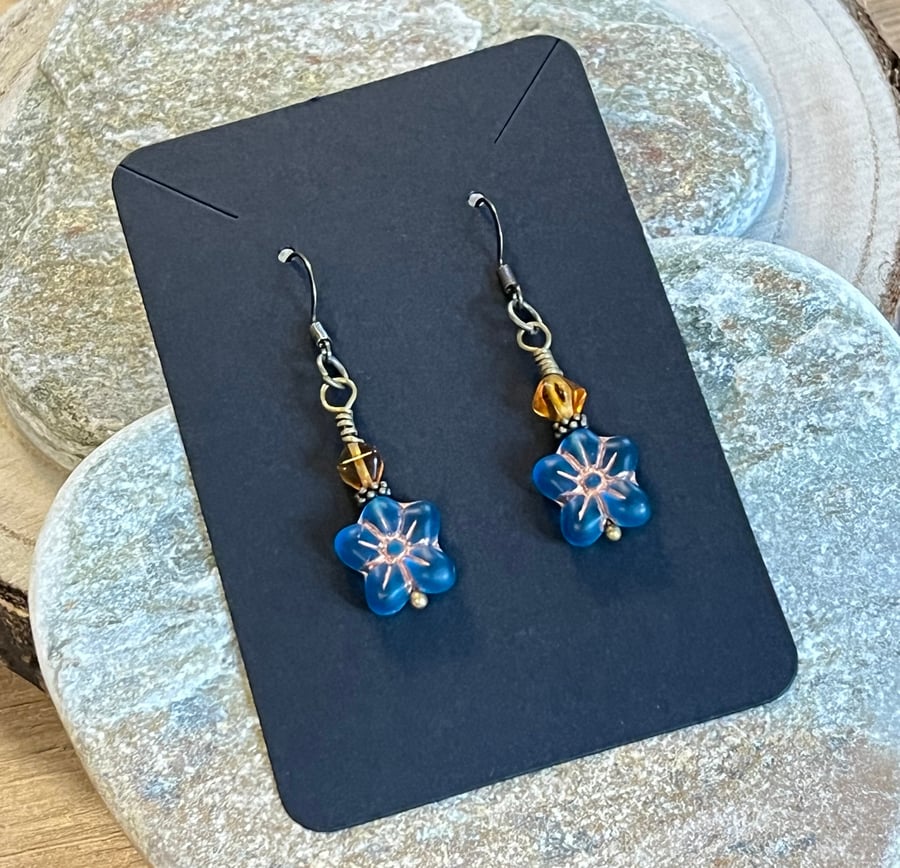 Colourful and dainty royal blue floral boho flower earrings 