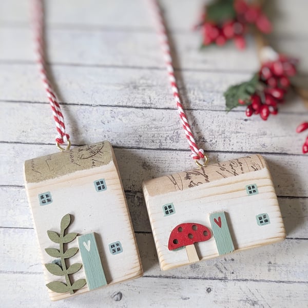 Set of 2 Wooden Hand Painted House Hanging Decorations
