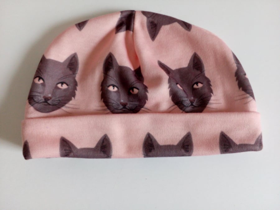 Baby Hat, 3-6 months, Cat design, baby, round jersey knit hat, hat