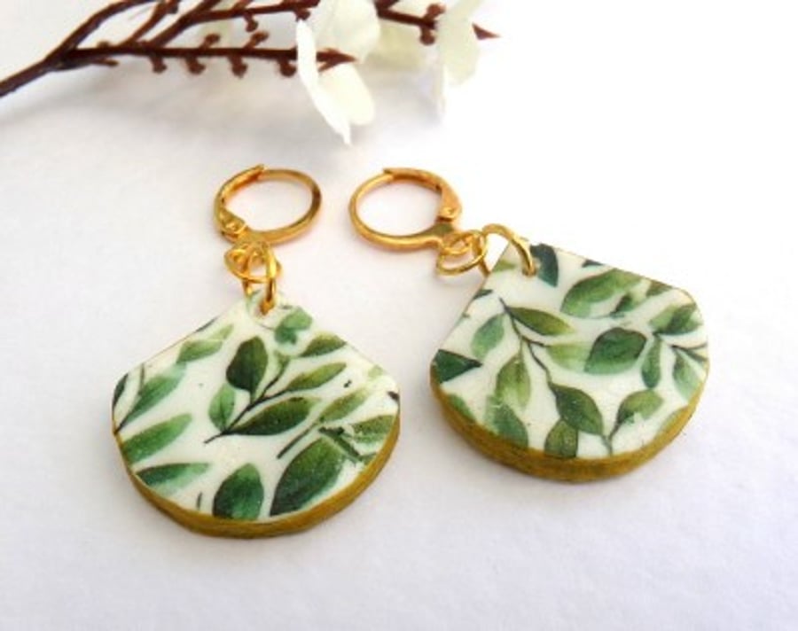 Green and White Fan Shape Earrings