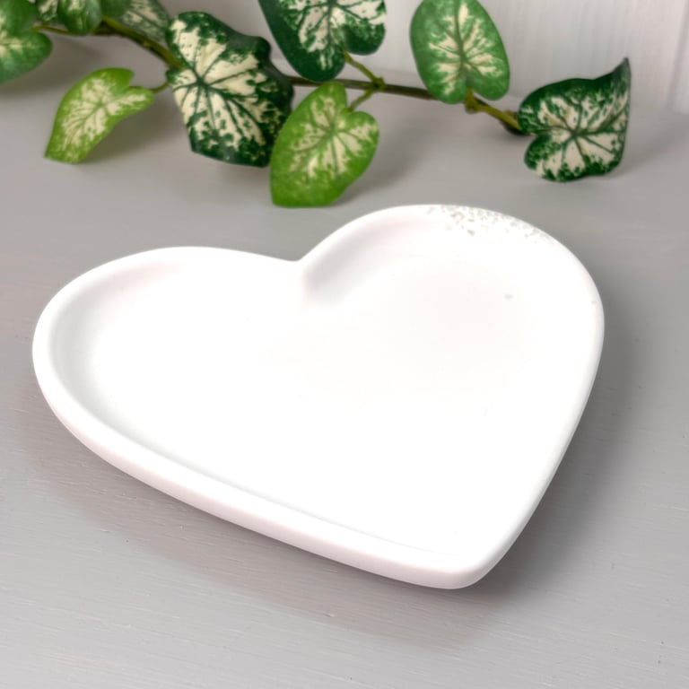 White Heart Trinket Dish - Handmade Jewellery Dish