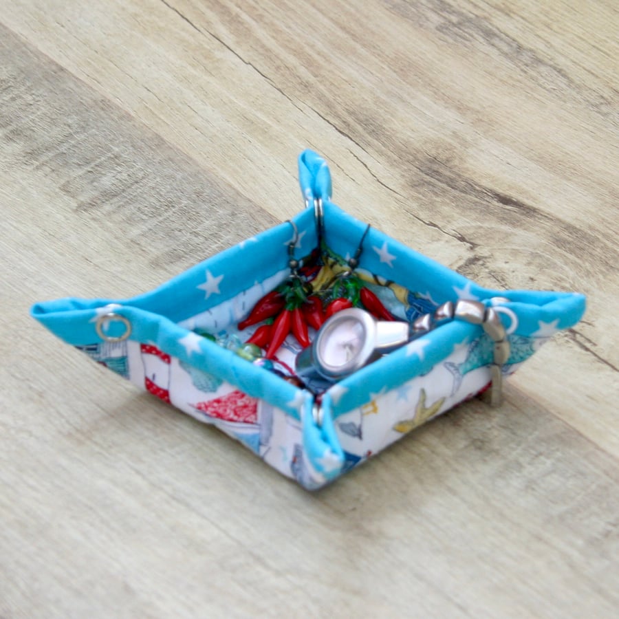 Small Quilted storage box featuring seaside themes and seaside scenes 