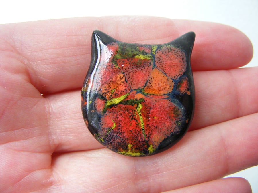 Cat head Brooch
