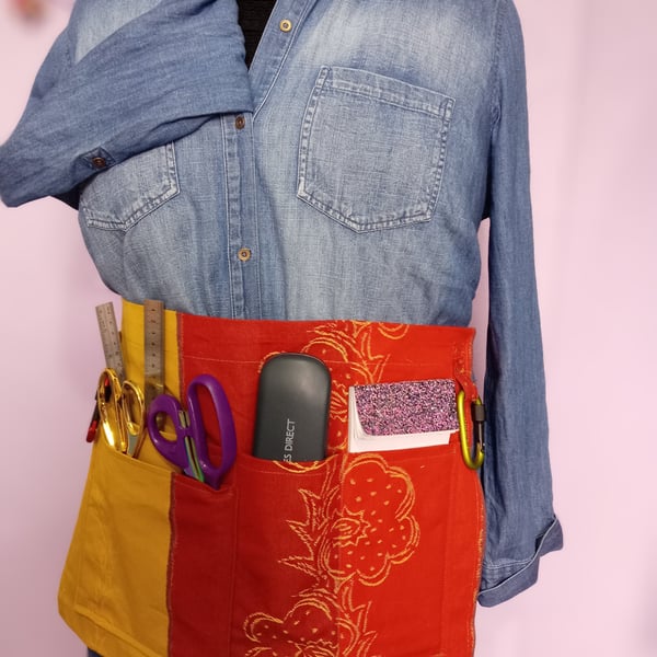 Versatile Multi Purpose Heavy Duty 4 Pocket Utility Apron  