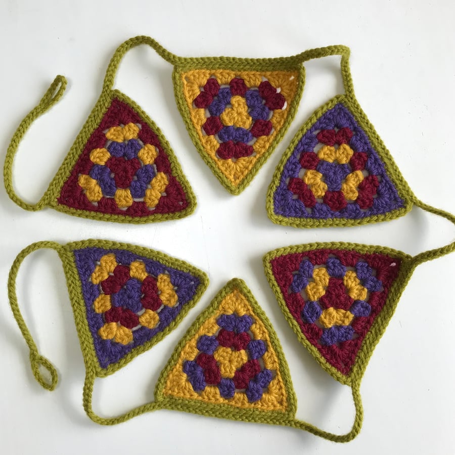 Crochet bunting with granny triangles