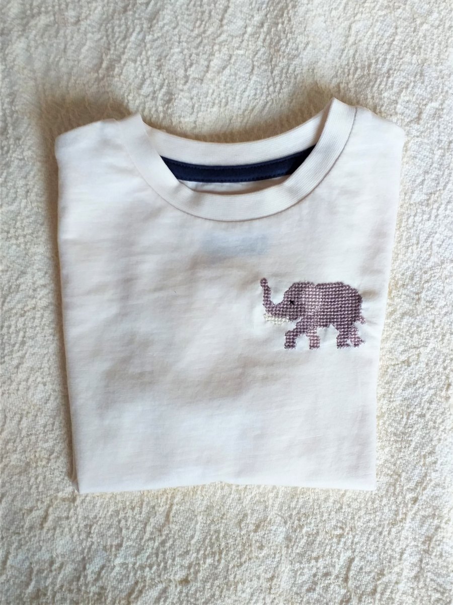 Elephant T-Shirt Age 9-12 Months