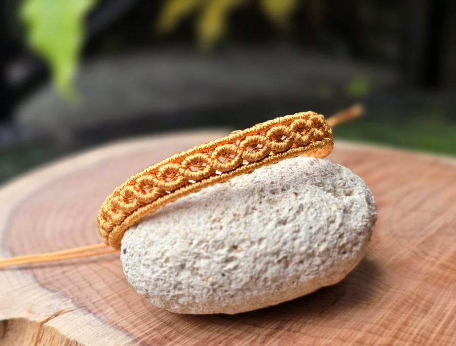 Adjustable Macrame bracelet - Yellow Gold Bracelet 