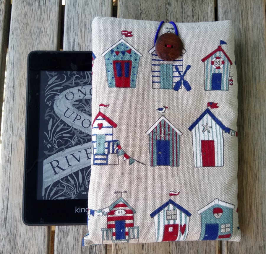 kindle cover with beach huts